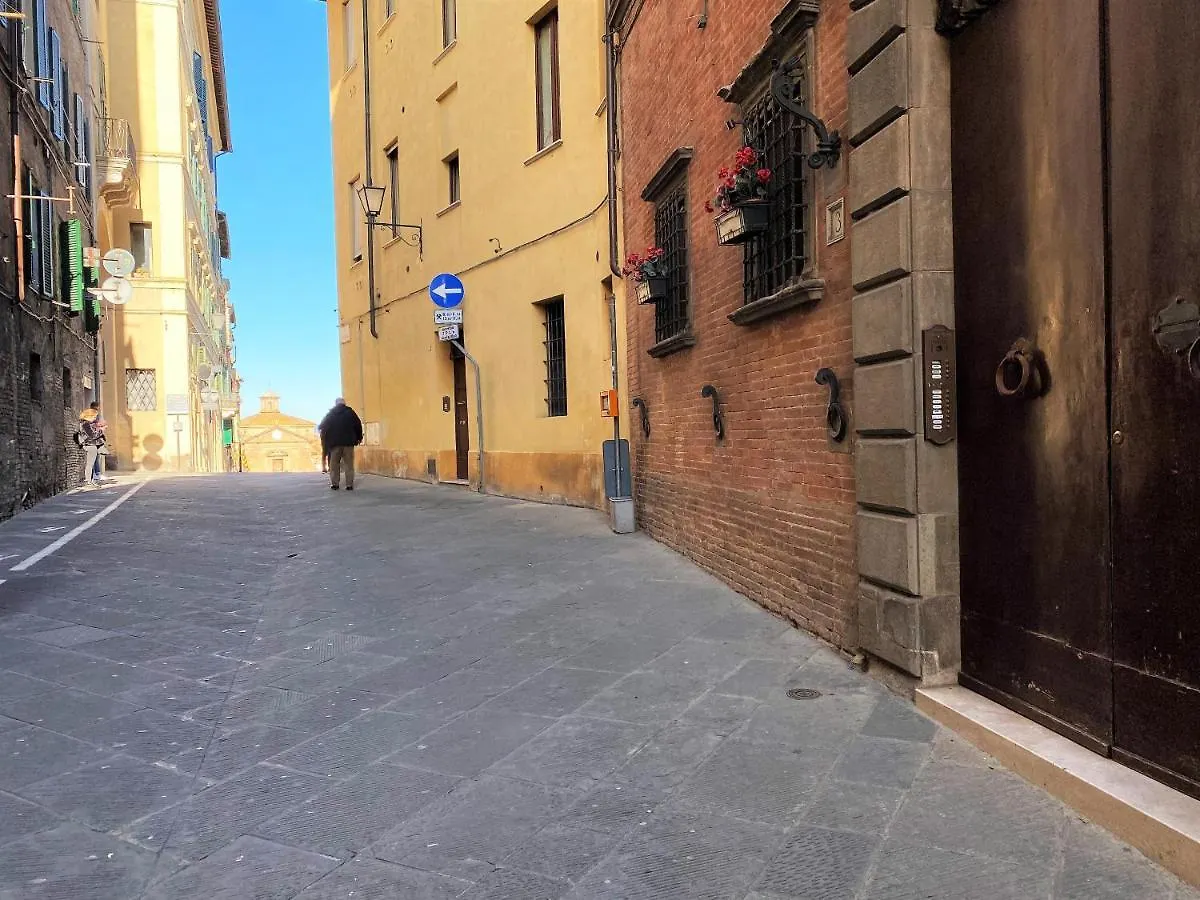 Violante-Central Apartment In Siena
