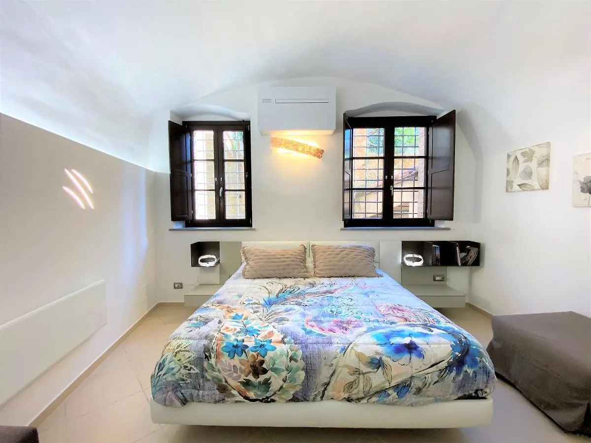 Violante-Central Apartment In Siena 0*,  Italy