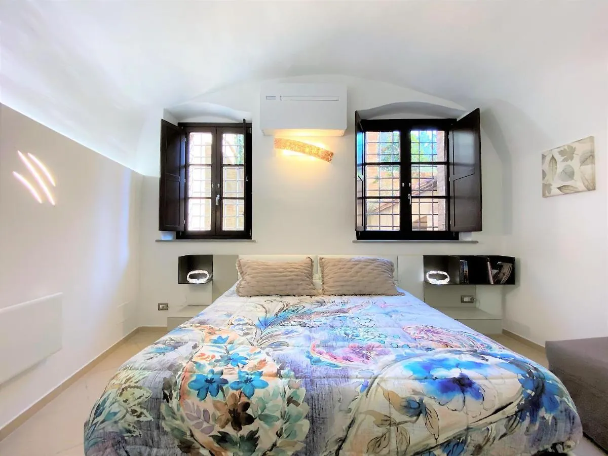 Violante-Central Apartment In Siena